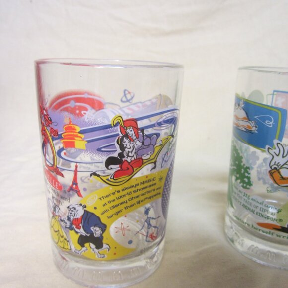 VTG DISNEY TUMBLERS MCDONALDS COLLECTIBLE 100 YEARS OF MAGIC - Picture 4 of 16